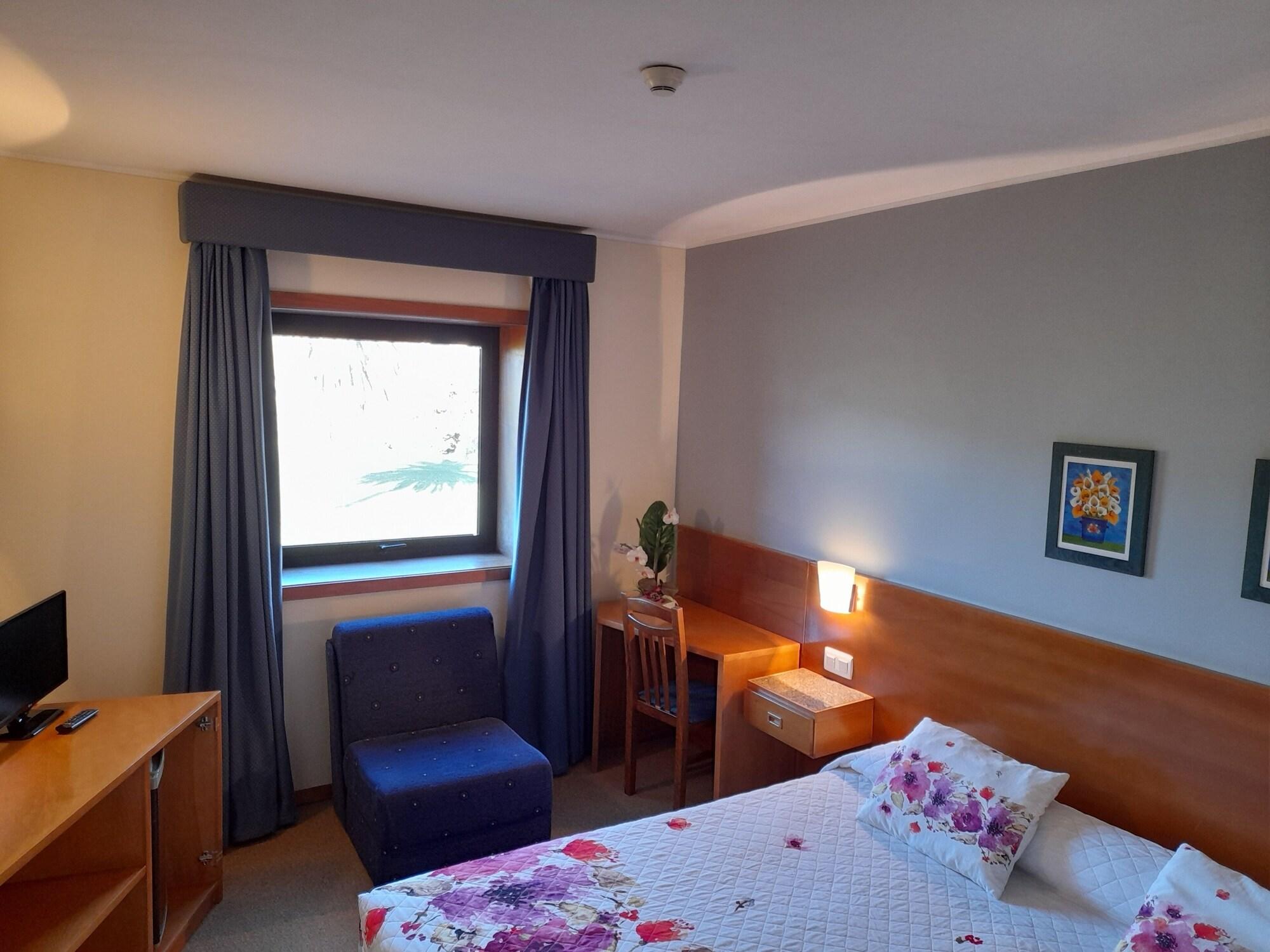Hotel Das Taipas غيمارايش المظهر الخارجي الصورة
